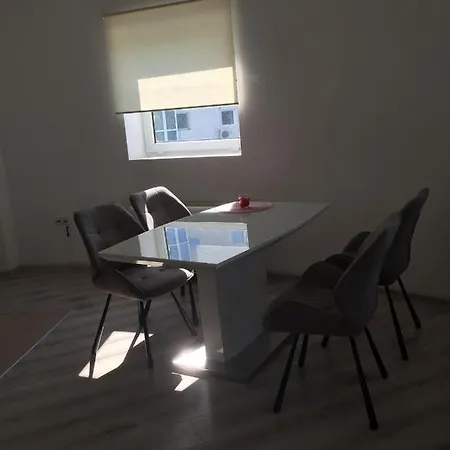 Appartement евксиновград, една спалня - безплатен паркинг, *